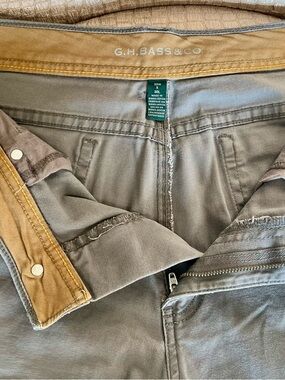G.H. Bass & Co. Men's Straight Jeans in Olive Green with Tan Waistband